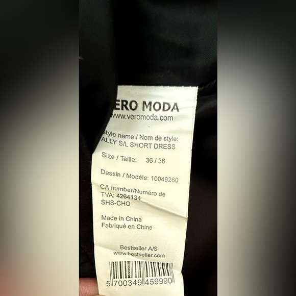 3/$30 - VERO MODA Black Party Dress (like new) - Picture 4 of 8